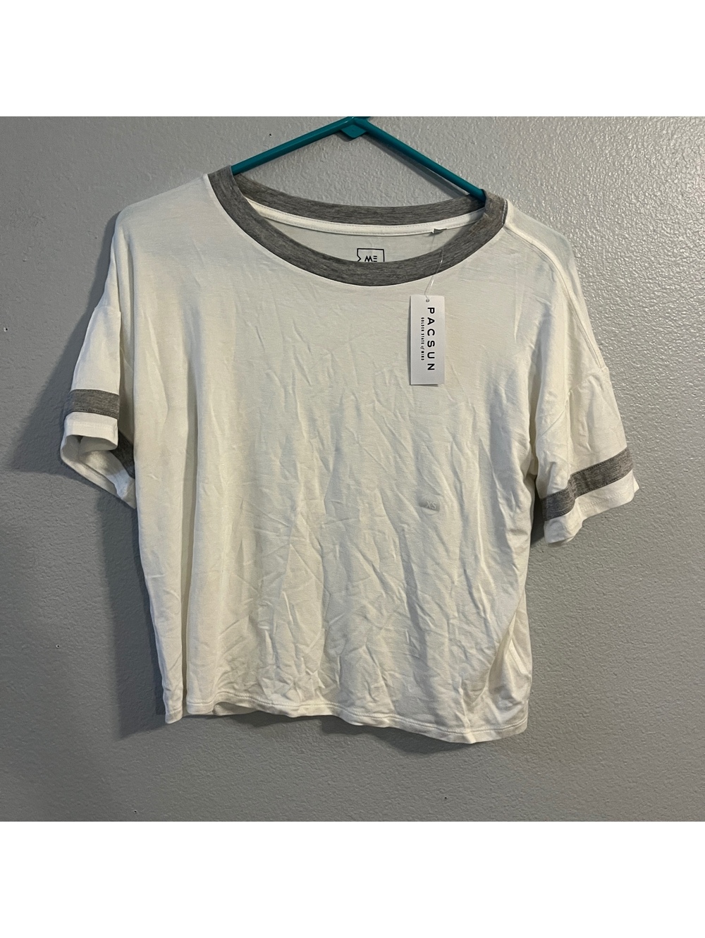Me To We PacSun Ringer T Shirt Womens XS White Heather Gray NWT